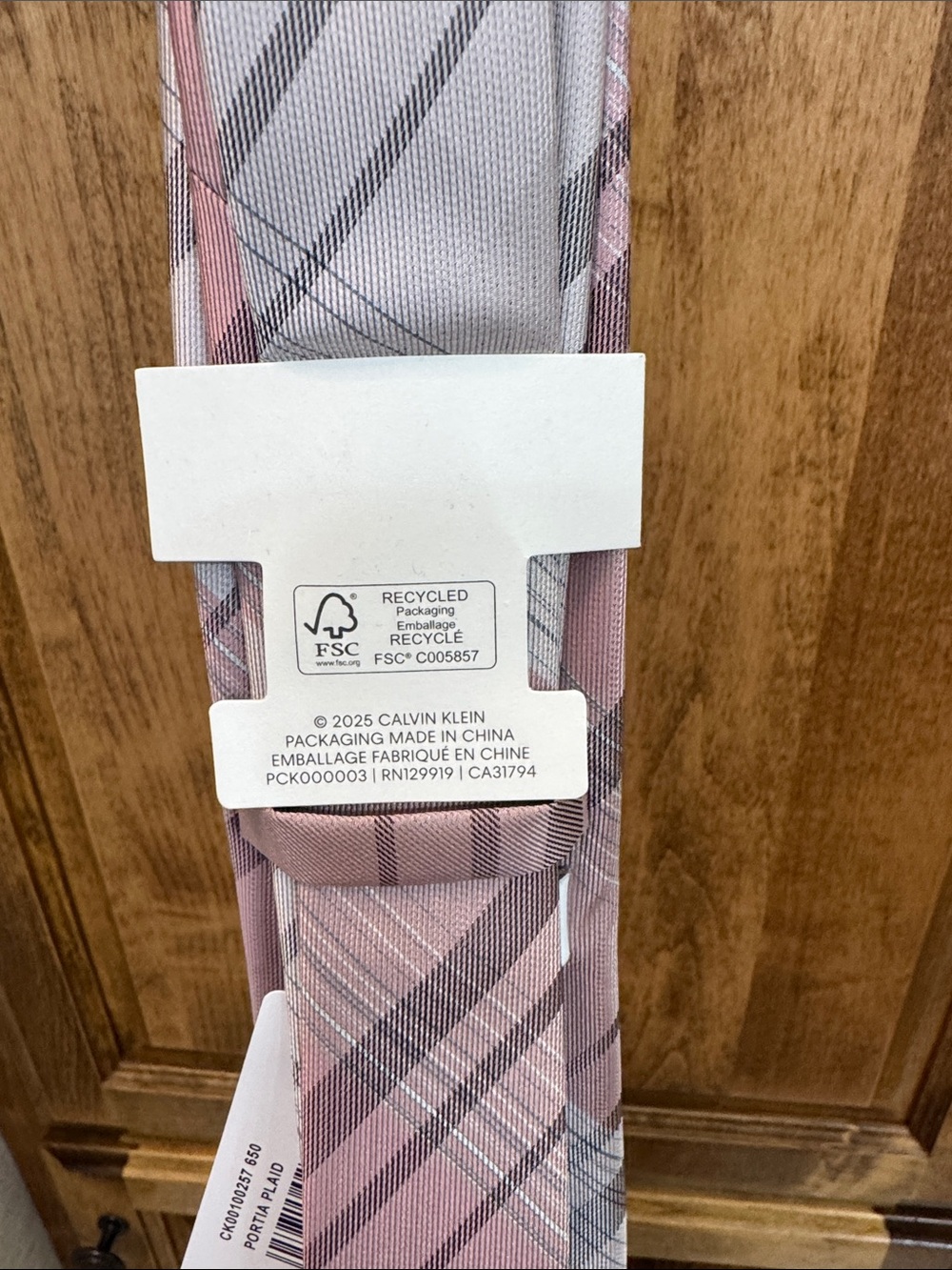 Calvin Klein Portia Plaid Mauve and Gray Men’s Neck Tie - Picture 5 of 7